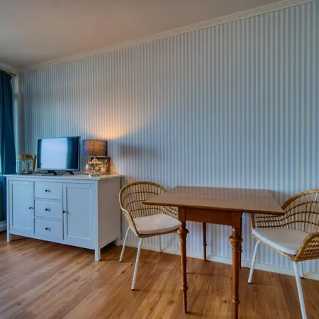 Haus Hanseatic, App 1sc208 Apartment *